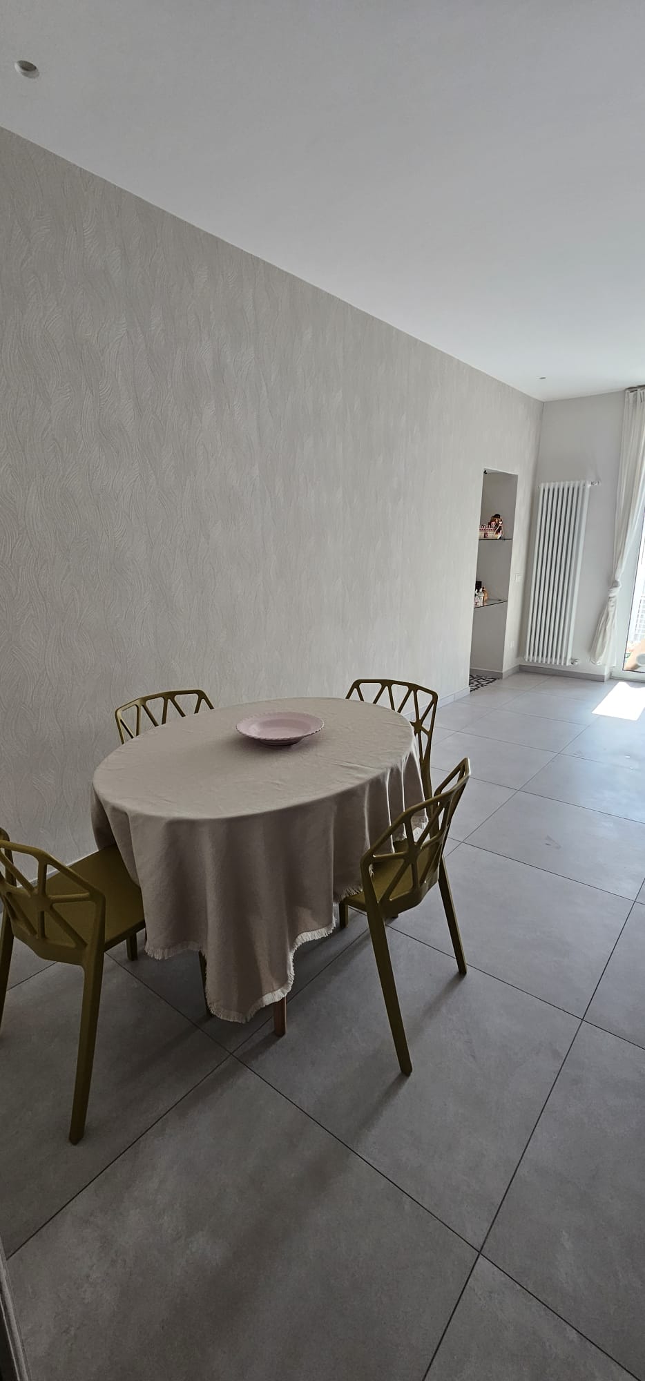 Trilocale ristrutturato in via Ettore Fieramosca